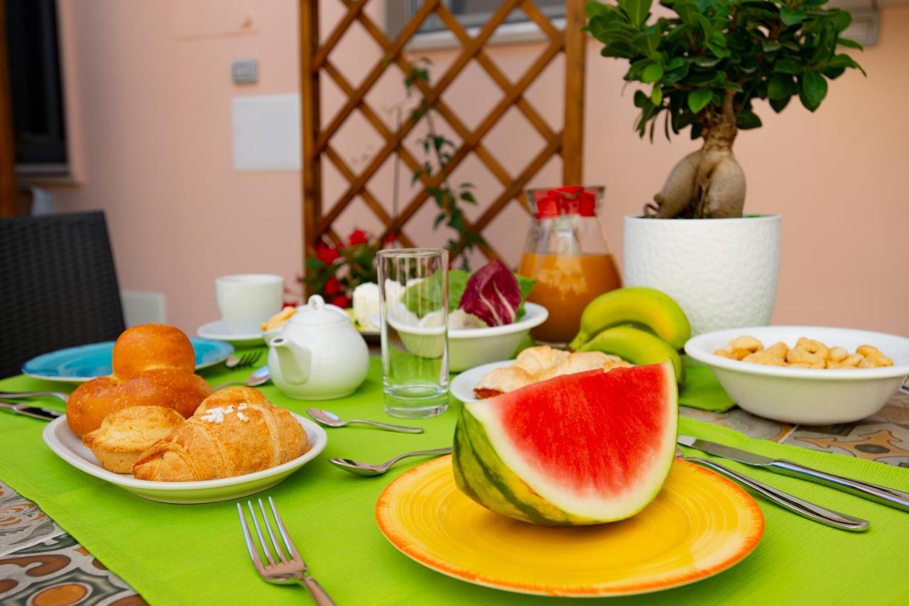 B&B Rita, Nel Cuore Del Salento Каваллино-ди-Лечче Экстерьер фото